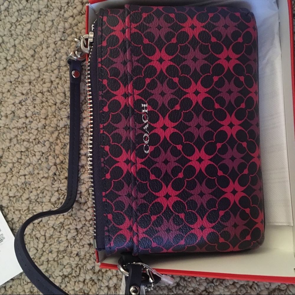 Gorgeous coach purse